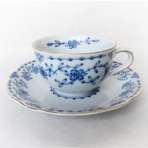 Kalk Eisenberg Kobalt Blau Porcelain Cup and Saucer
